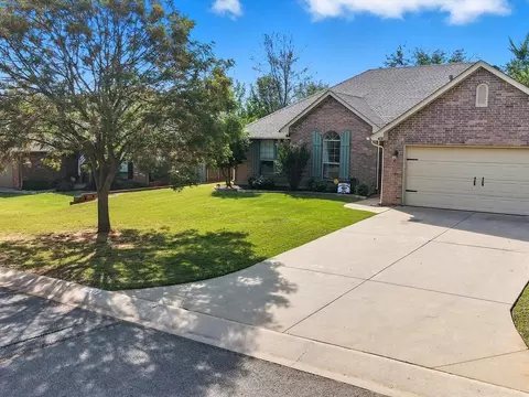 428 Clearview Dr, Washington, OK 73093