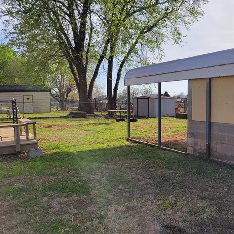 504 Riverview Dr, Noble, OK 73068 photo 3