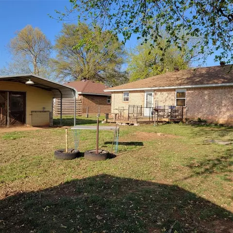 504 Riverview Dr, Noble, OK 73068 photo 2