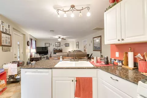 Kitchen - 501 NW 7th St, Checotah, OK 74426 photo 4 of 4