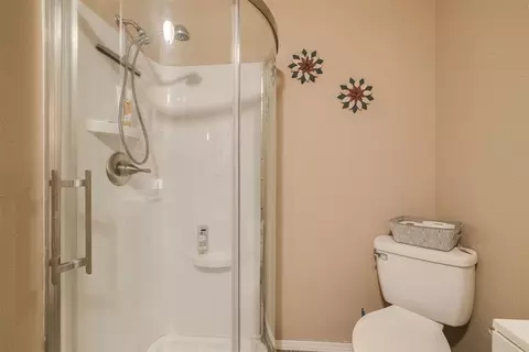 Bath - 501 NW 7th St, Checotah, OK 74426 photo 6 of 6