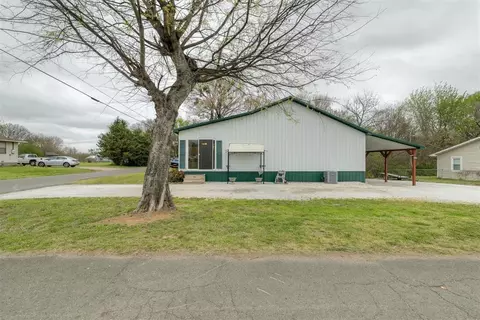 Other - 501 NW 7th St, Checotah, OK 74426 photo 8 of 11