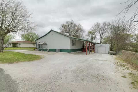 Other - 501 NW 7th St, Checotah, OK 74426 photo 9 of 11
