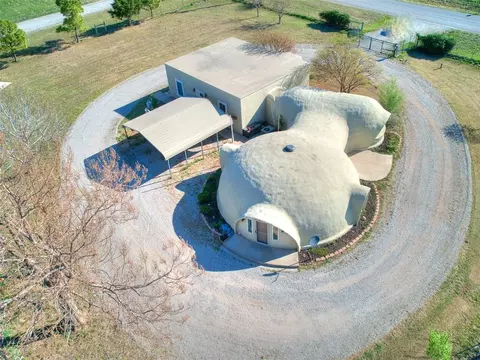 6745 N Gregory Rd, Yukon, OK 73099