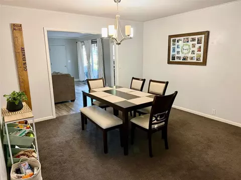 Dining - 721 E 4th St, Chandler, OK 74834 photo 2 of 3