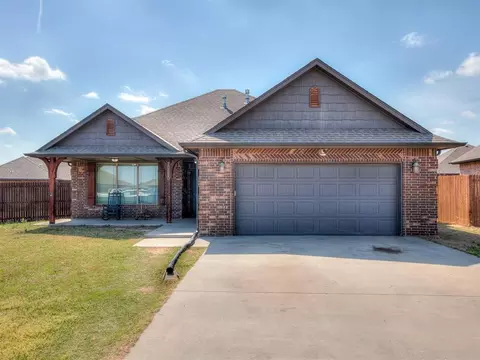 20590 Pioneer Dr, Harrah, OK 73045