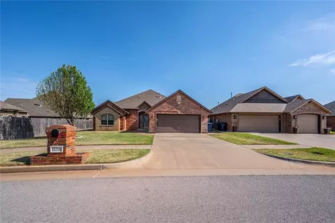 11716 SW 21st St, Yukon, OK 73099