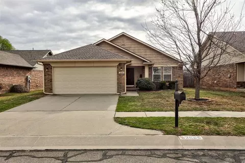 2605 Ga Zump Dr, Norman, OK 73069