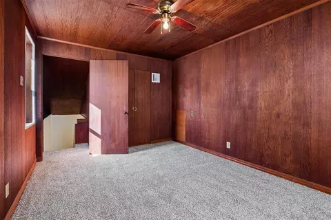 Bedroom - 115 E Haddock St, Norman, OK 73069 photo 4 of 5