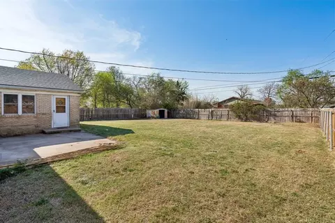 Exterior - 115 E Haddock St, Norman, OK 73069 photo 9 of 9