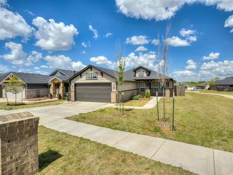 713 Ozark Ln, Norman, OK 73069
