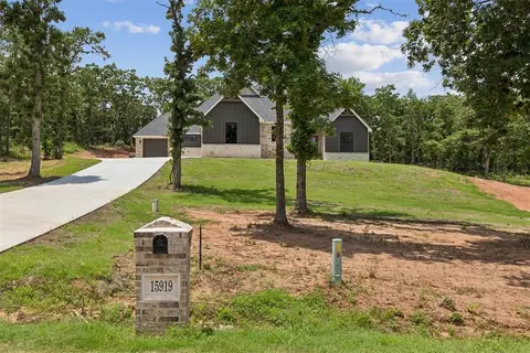 15919 Vernon Cir, Newalla, OK 74857