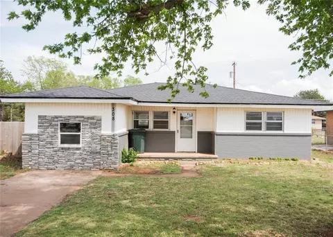 308 S Western Ave, Dill City, OK 73641