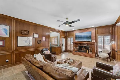 Living - 4412 Brookfield Dr, Norman, OK 73072 photo 1 of 1