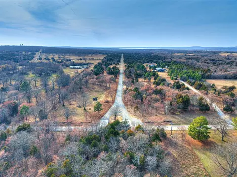 15 Emberlyn Ln, Eufaula, OK 74432 photo 3