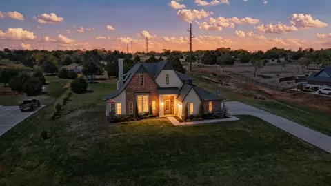 3261 Red Ridge Dr, Blanchard, OK 73010