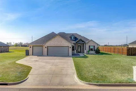 3888 Eastridge Cir NE, Piedmont, OK 73078