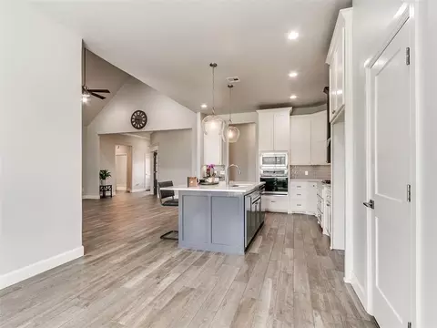 Other - 1124 Colonial Ave, Tuttle, OK 73089 photo 2 of 5