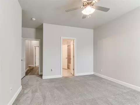 Bedroom - 1124 Colonial Ave, Tuttle, OK 73089 photo 4 of 7