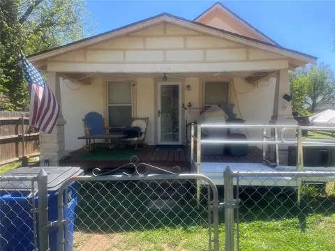 1105 W Washington Ave, Guthrie, OK 73044