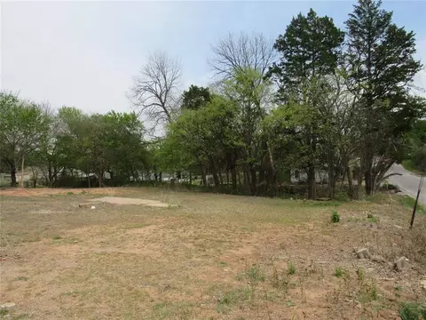446 S Edith, Pauls Valley, OK 73075