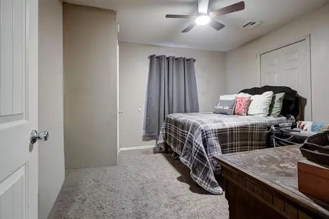 Bedroom - 405 W Main St, Jones, OK 73049 photo 3 of 4