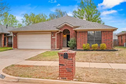 16216 Osceola Trl, Edmond, OK 73013