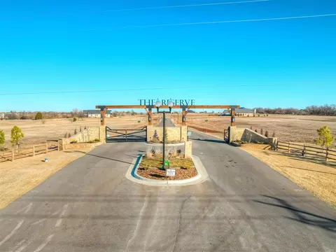 20978 Rush Creek Rd, Edmond, OK 73025