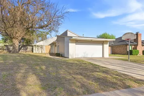517 Trinidad Dr, Norman, OK 73072