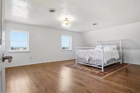 Bedroom - 7216 Ethan Ln, Tuttle, OK 73089 photo 6 of 8
