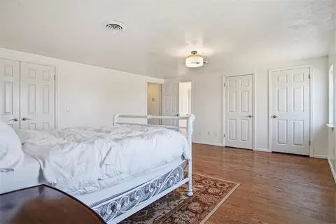 Bedroom - 7216 Ethan Ln, Tuttle, OK 73089 photo 7 of 8