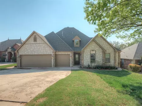 3048 Garden Vis, Edmond, OK 73034