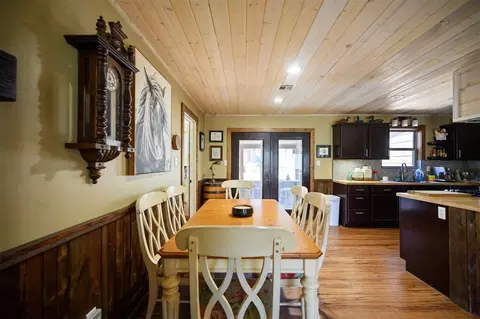 Dining - 234 Glover Rd, Broken Bow, OK 74728 photo 1 of 3