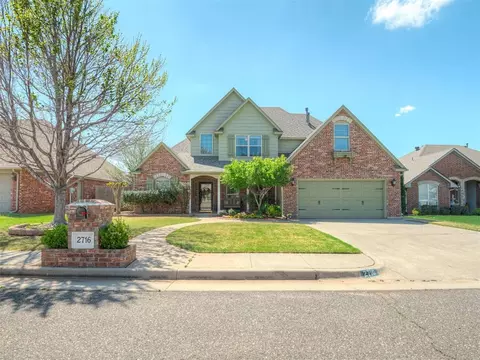 2716 NW 155th St, Edmond, OK 73013