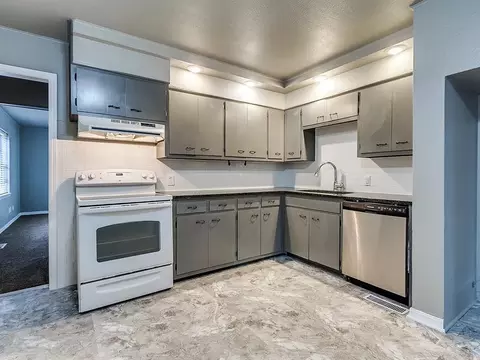 4221 NW 15th St, Oklahoma City, OK 73107