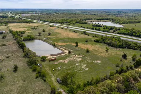 3820 Road Rd, Okemah, OK 74589