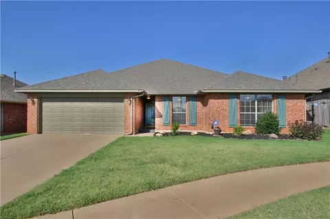17033 Autumnwood Dr, Edmond, OK 73012