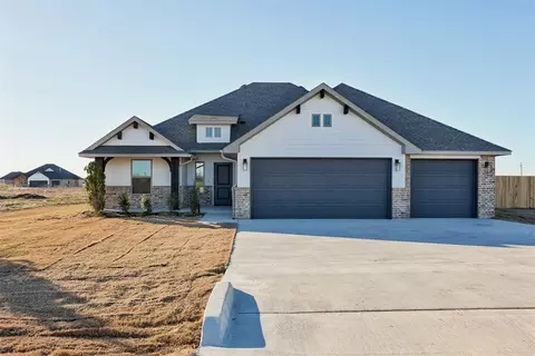 8592 Beth Ln, El Reno, OK 73036