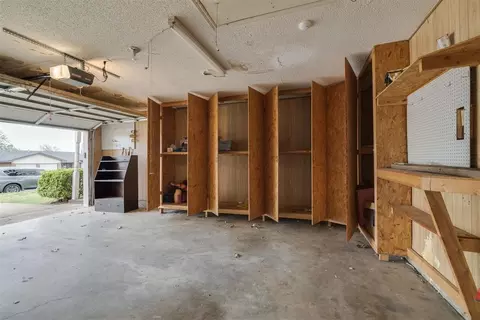 Other - 200 E Beech Ave, Yukon, OK 73099 photo 5 of 5