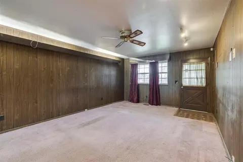 Living - 200 E Beech Ave, Yukon, OK 73099 photo 3 of 3