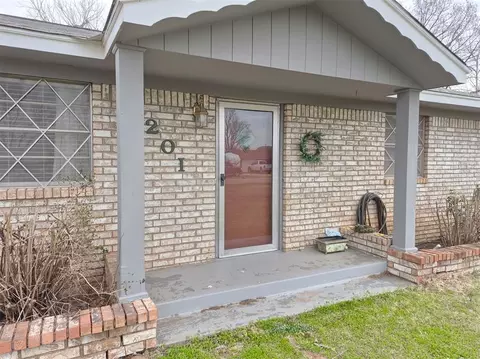 201 Taz Ave, Morrison, OK 73061 photo 4