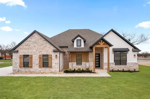 2217 Winter Creek Blvd, Blanchard, OK 73010