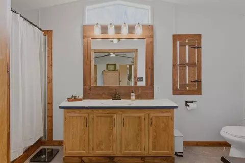 Bath - 506 E Van Buren St, Crescent, OK 73028 photo 1 of 3