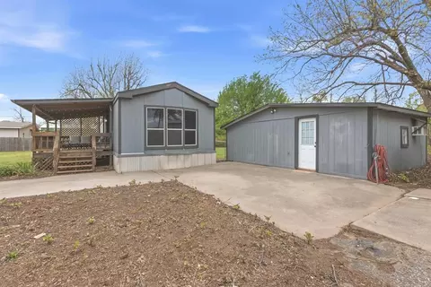 Other - 506 E Van Buren St, Crescent, OK 73028 photo 1 of 11