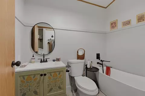 Bath - 506 E Van Buren St, Crescent, OK 73028 photo 3 of 3