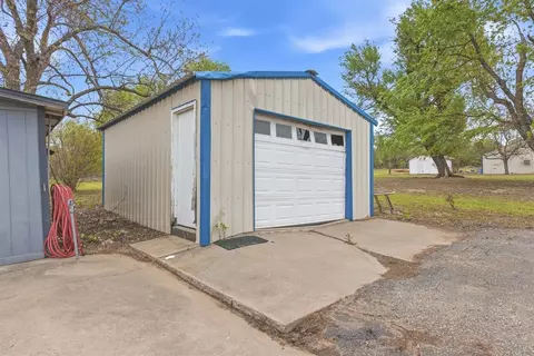 Other - 506 E Van Buren St, Crescent, OK 73028 photo 11 of 11