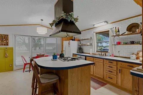Kitchen - 506 E Van Buren St, Crescent, OK 73028 photo 3 of 3
