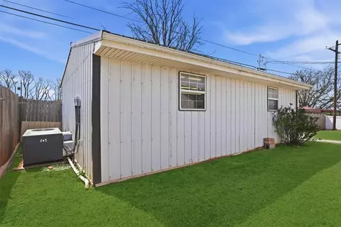 Other - 2 E Anchor Dr, Sayre, OK 73662 photo 10 of 11