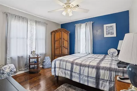 Bedroom - 2 E Anchor Dr, Sayre, OK 73662 photo 7 of 8
