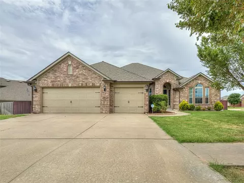 18501 El Greco Dr, Edmond, OK 73012